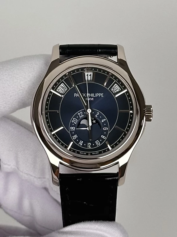 Patek Philippe ANNUAL CALENDAR 5205 5205G-013 2