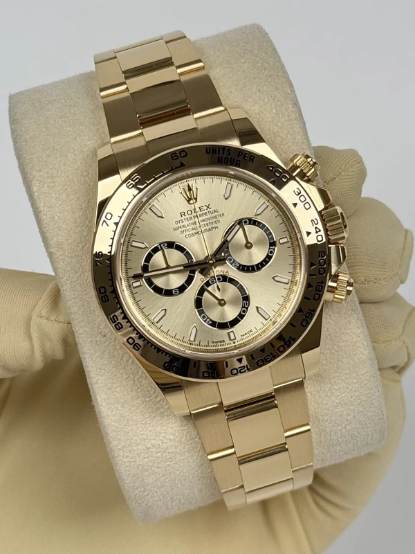 Rolex Cosmograph 40mm Yellow Gold 126508-0005 3