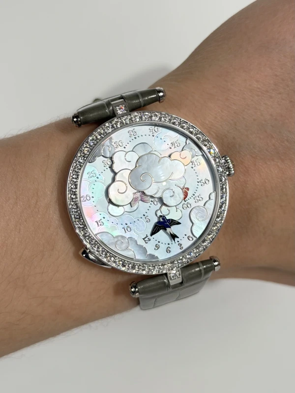 Van Cleef & Arpels Lady Arpels Ronde des Papillons  VCARO8OD00 7