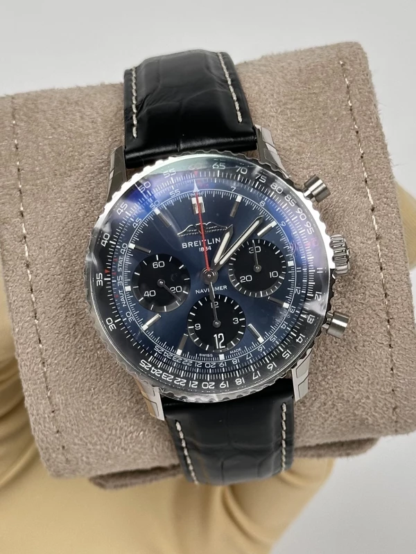 Breitling NAVITIMER B01 CHRONOGRAPH 41 AB0139241C1P1 3