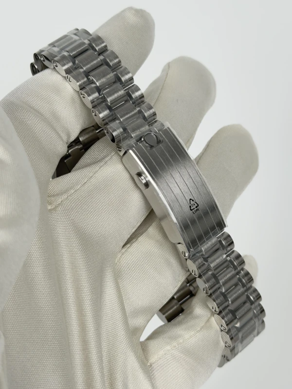 Omega Moonwatch Professional Co‑Axial Master Chronometer Chronograph 42 mm 310.30.42.50.01.004 3