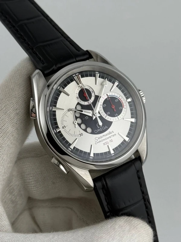 Omega Chronometer NZL 2813.30.81 3
