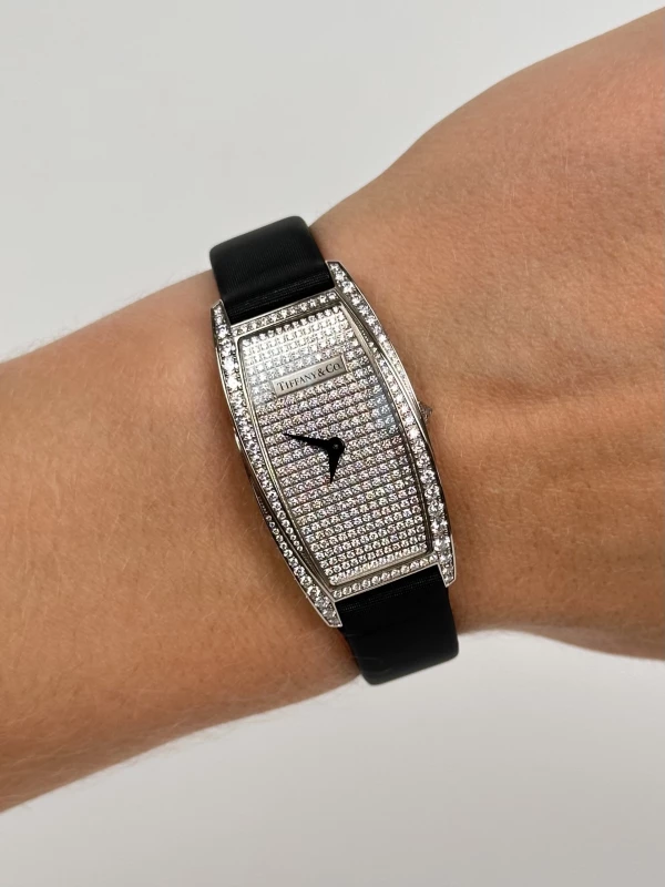 Tiffany & Co Quartz 18 mm Quartz 18 mm 9
