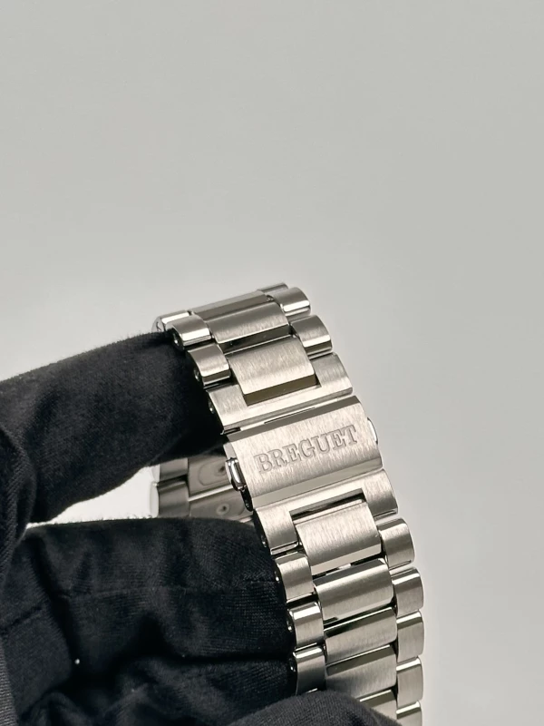 Breguet Chronograph 5527TI/G2/TW0 8