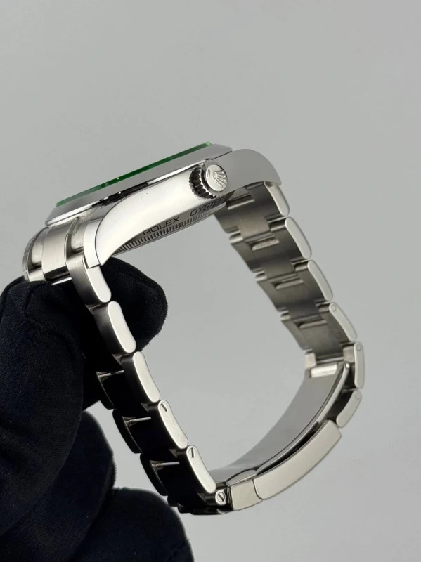 Rolex 40MM STEEL 116400gv-0002 6