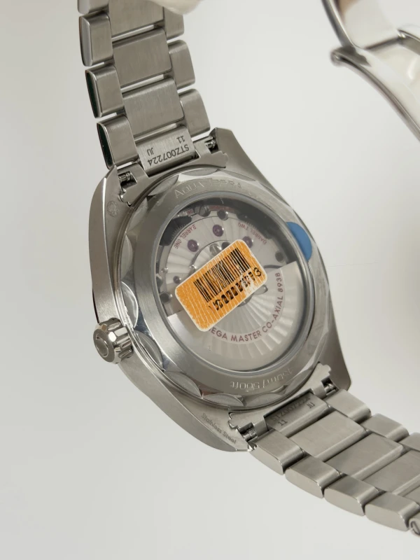 Omega 220.10.43.22.03.001 5