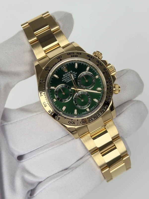 Rolex Cosmograph 40mm Yellow Gold  116508-0013 2