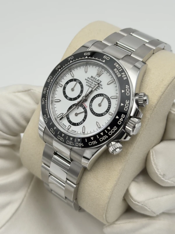 Rolex Cosmograph Daytona 40mm Steel 126500ln-0001 3