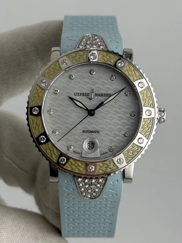 Ulysse Nardin Lady Diver  8103-101 2