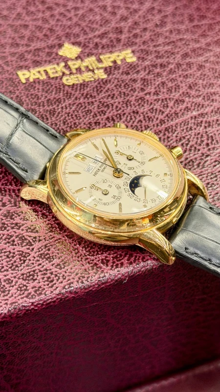 Patek Philippe Classic  3970E 8