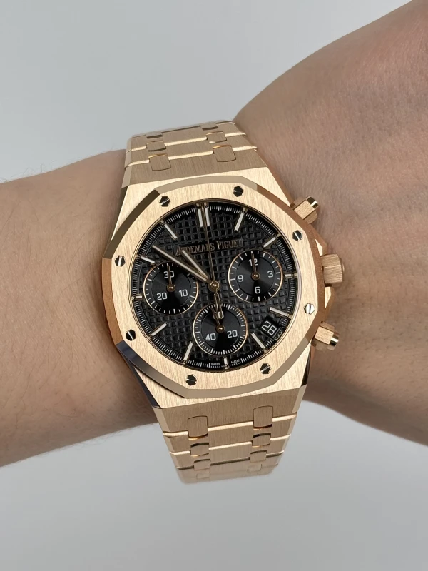Audemars Piguet 26240OR.OO.1320OR.06 8