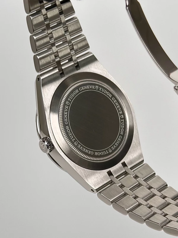 Tudor M28600-0005 9
