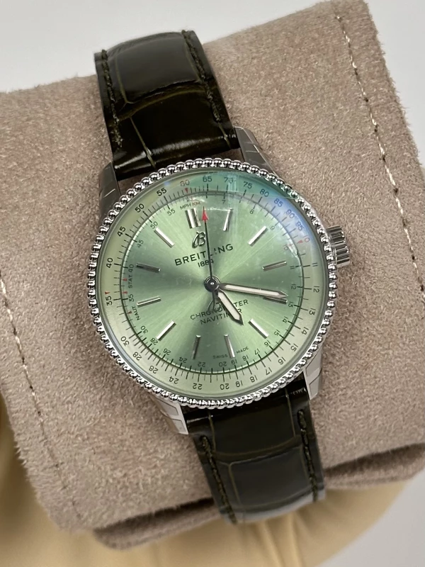 Breitling Automatic 35 A17395361L1P2 3