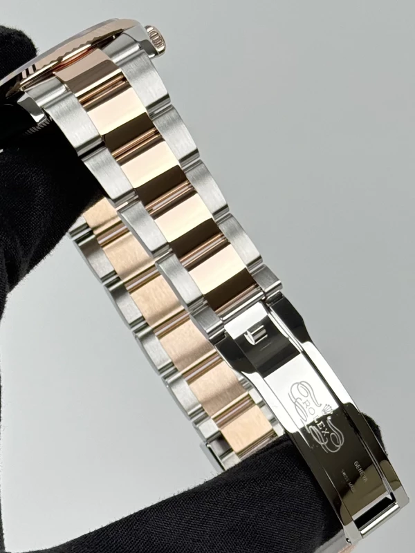 Rolex 36mm Steel and Everose Gold 126231-0026 6