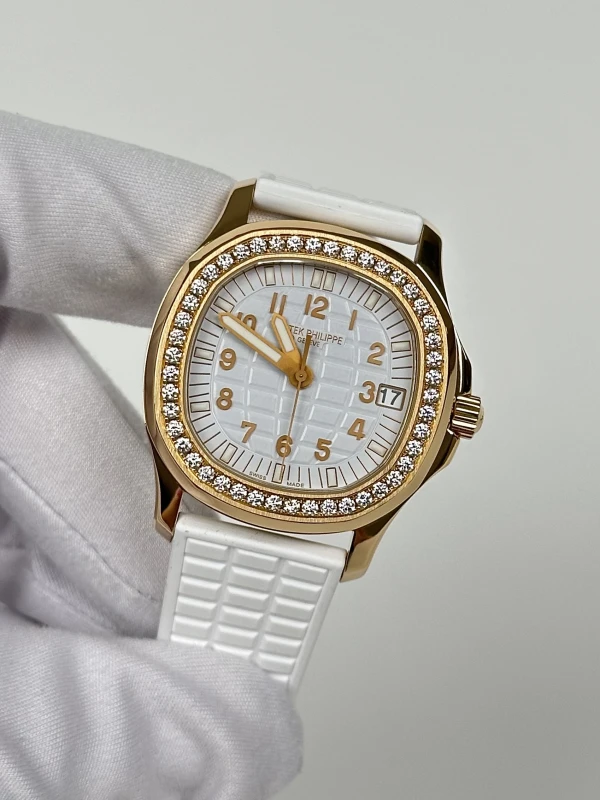 Patek Philippe 5068 Aquanaut Luce 5068R-010 4