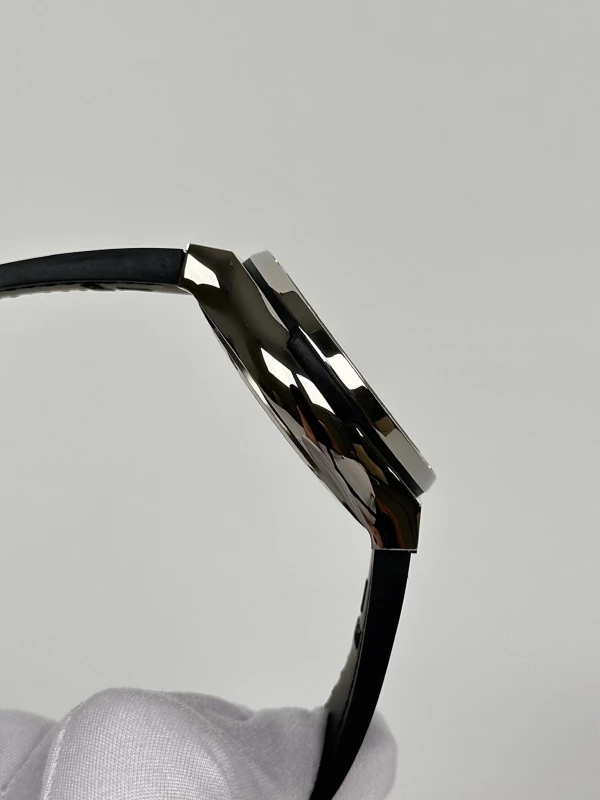 Hublot Aerofusion Titanium Diamonds 525.NX.0170.LR.1104 5