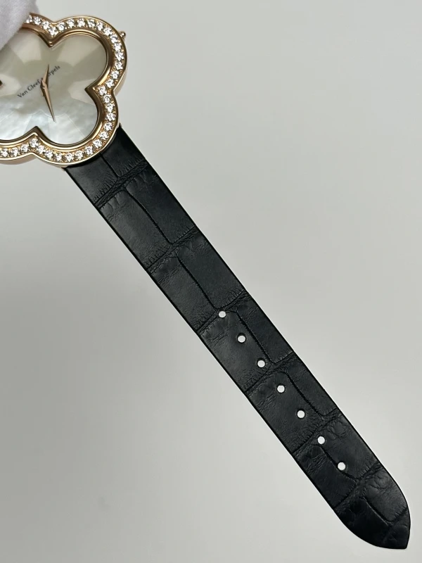 Van Cleef &amp; Arpels VCARO30100 8