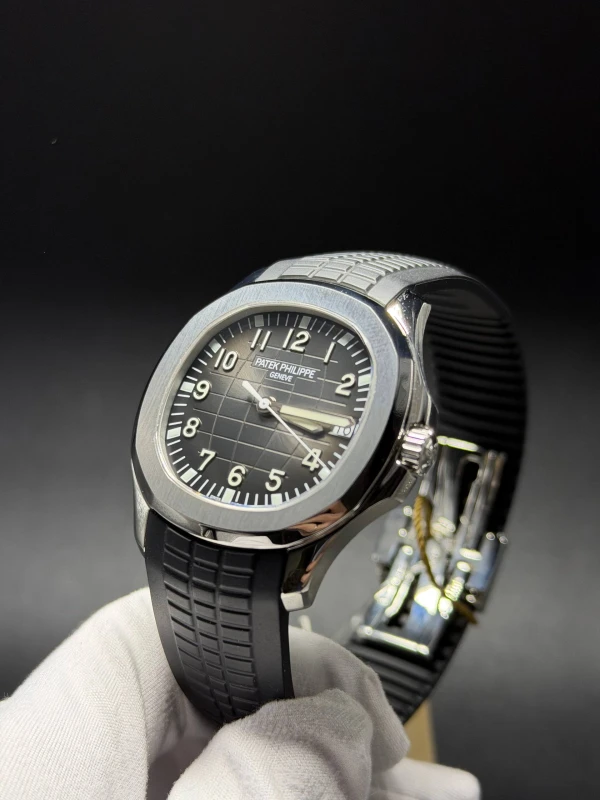 Patek Philippe 5167 5167A-001 3