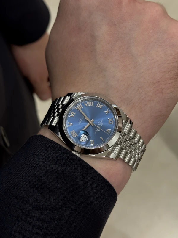 Rolex 41mm Steel 126300-0018 4
