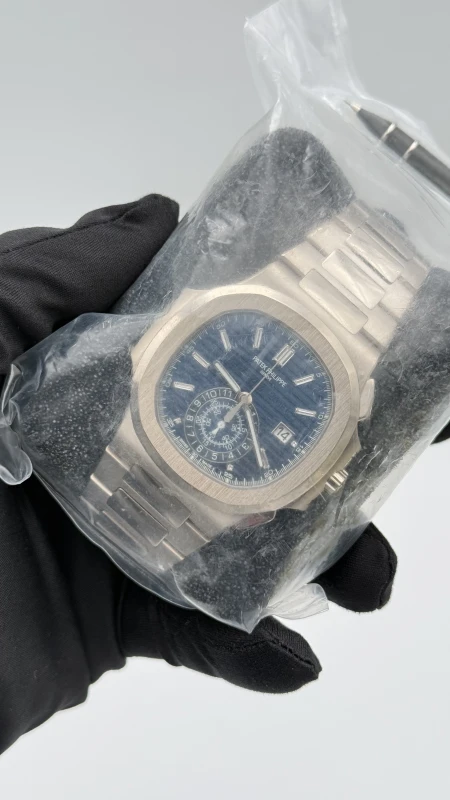 Patek Philippe 5976/1 5976/1G - 40th Anniversary 3