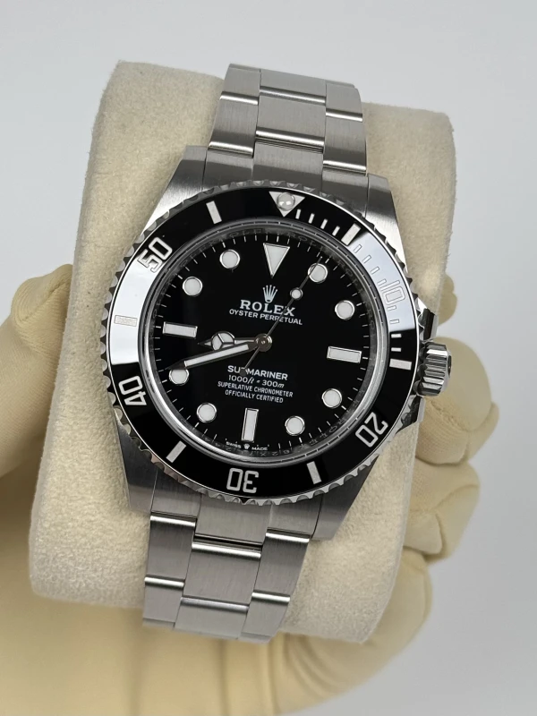 Rolex 41 mm Steel 124060-0001 4