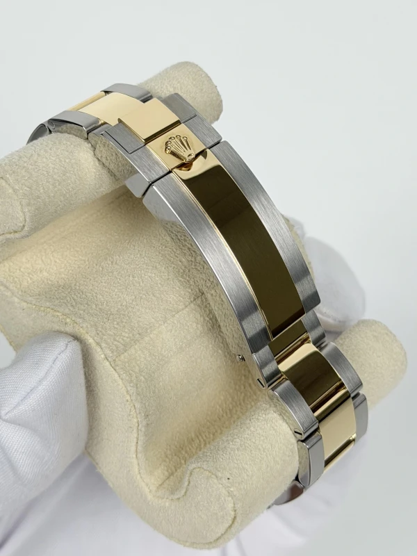 Rolex Date 41 mm Steel and Yellow Gold 126613lb-0002 4