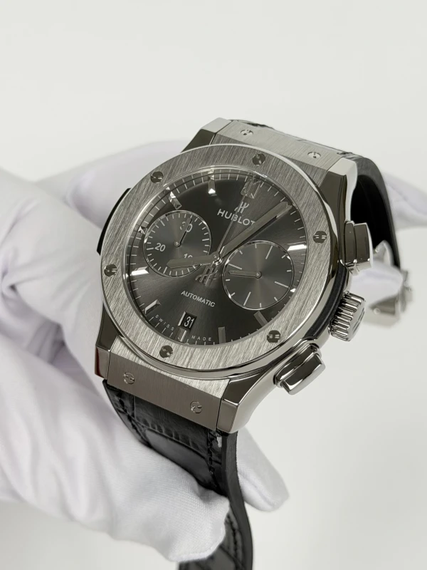 Hublot Racing Grey Chronograph Titanium 45 mm  521.NX.7071.LR 4