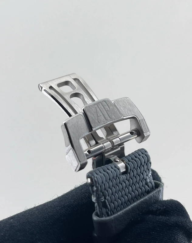 Audemars Piguet CODE 11.59 TOURBILLON OPENWORKED 26600CR.OO.D009KB.01 9