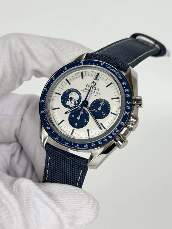 Omega Anniversary Series  Co‑Axial Master Chronometer Chronograph 42 mm - “Silver Snoopy Award” 310.32.42.50.02.001 4