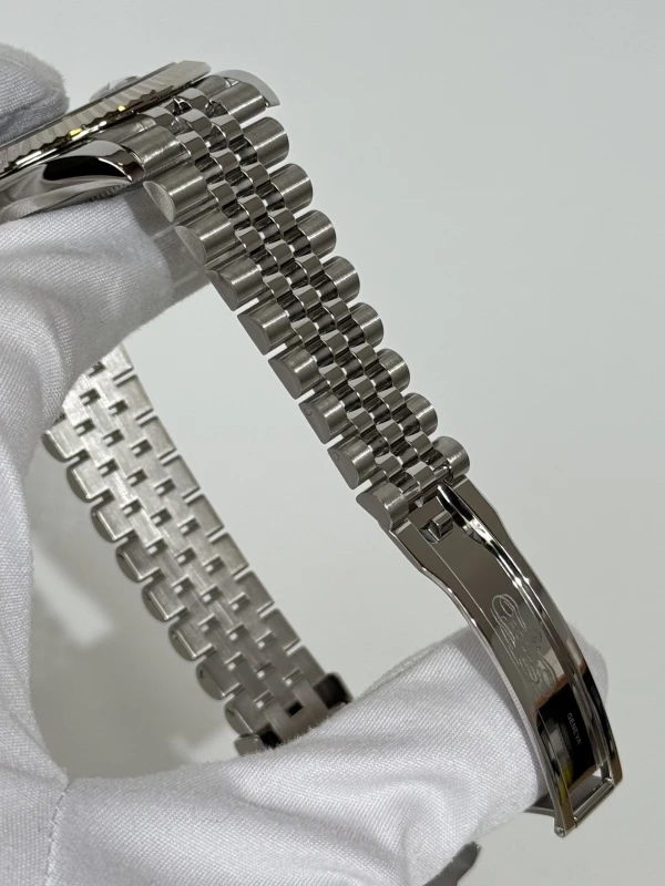 Rolex 41 mm 126334-0018 4