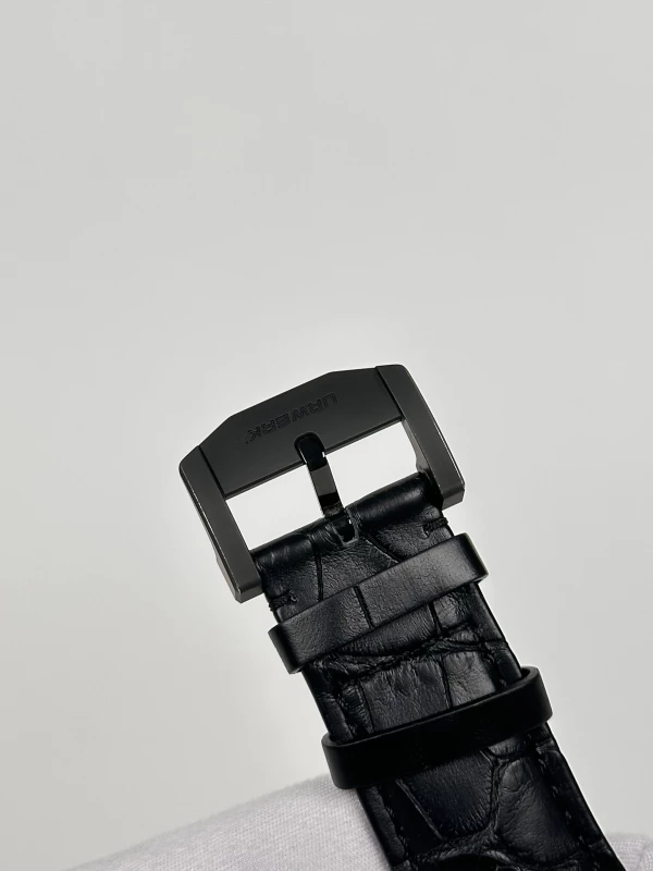 Urwerk 210 UR-210 RG 8