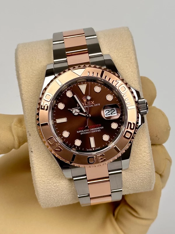 Rolex 40 MM, OYSTERSTEEL AND EVEROSE GOL 126621-0001 3