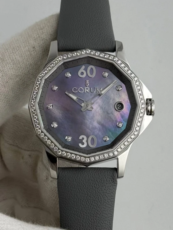 Lady Legend 38
