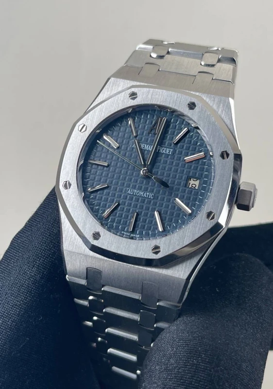 Audemars Piguet Selfwinding 39 mm 15300ST.OO.1220ST.02 2