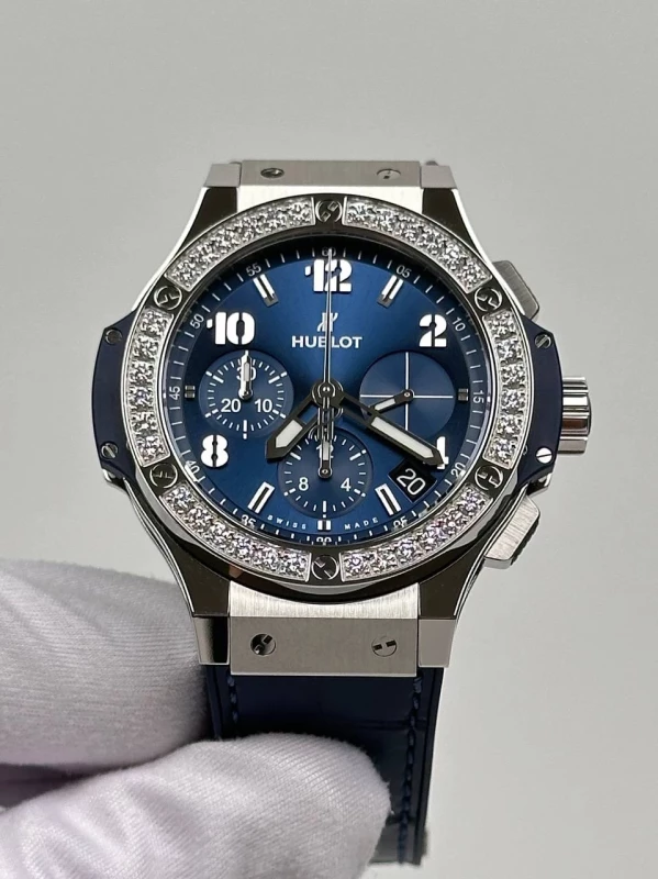 Hublot Steel Blue Diamonds 41mm 341.SX.7170.LR.1204 2