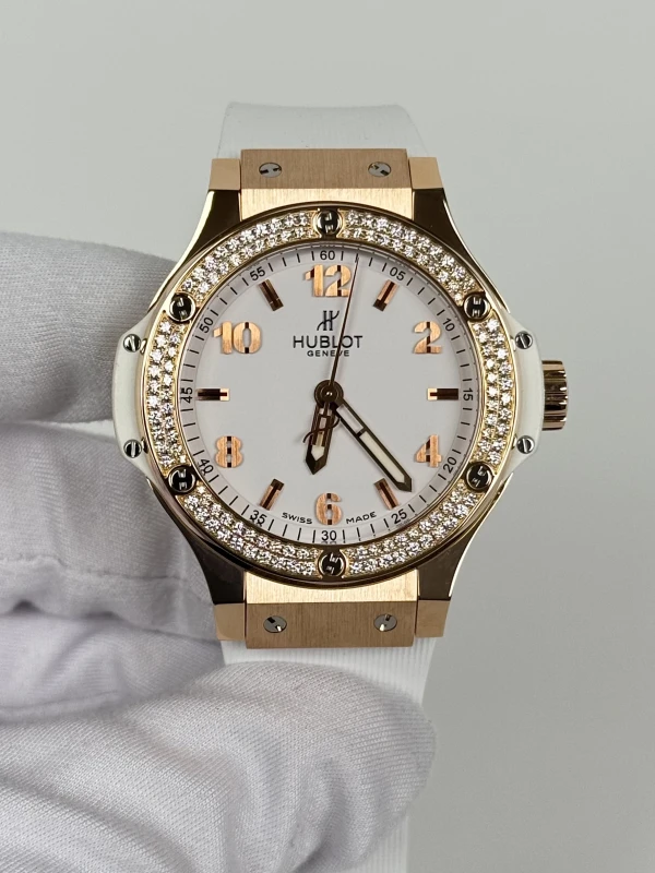 Hublot Gold White Diamonds 38 mm  361.PE.2010.RW.1104 2