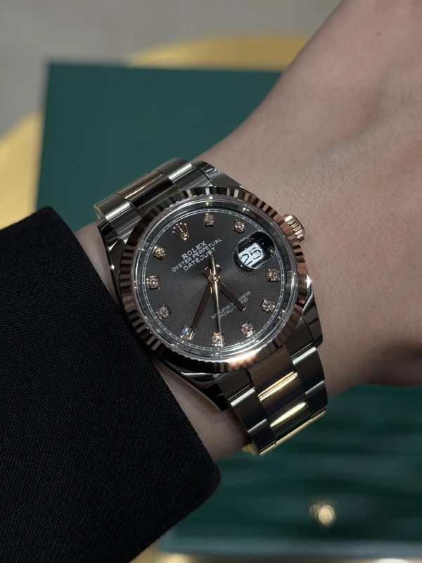Rolex 36 mm, Oystersteel and Everose gold 126231-0020 4