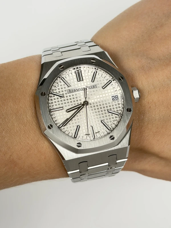 Audemars Piguet "50TH ANNIVERSARY" 41 MM SELFWINDING 15510ST.OO.1320ST.03 4