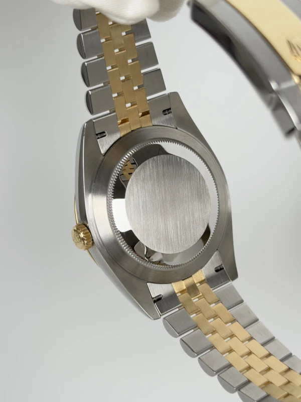 Rolex 41 mm, steel and yellow gold 126333-0020 4