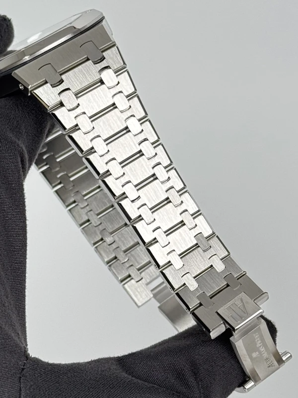 Audemars Piguet Selfwinding 41 mm 15400ST.OO.1220ST.02 6