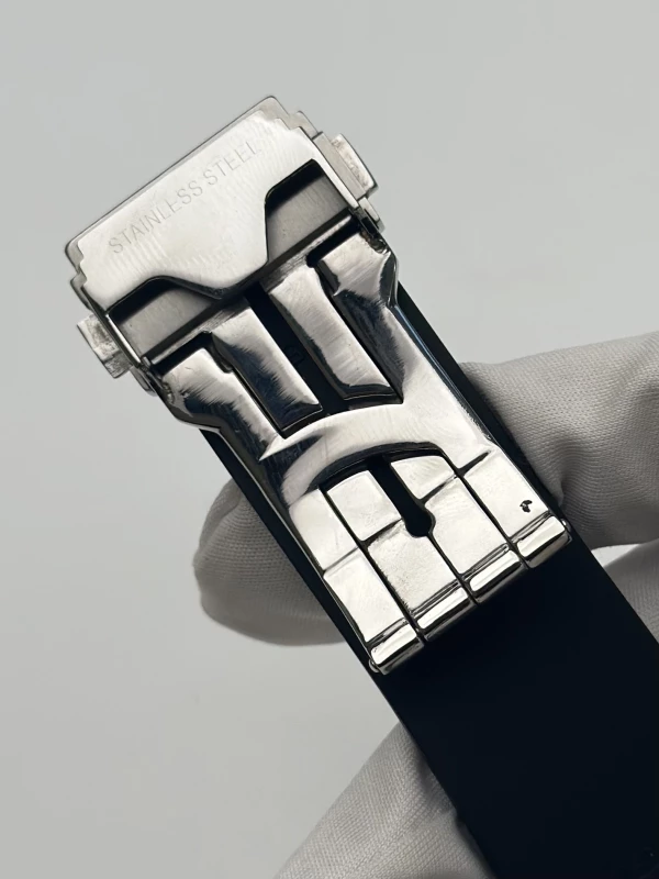 Hublot EVOLUTION STEEL CERAMIC 301.SM.1770.RX 8