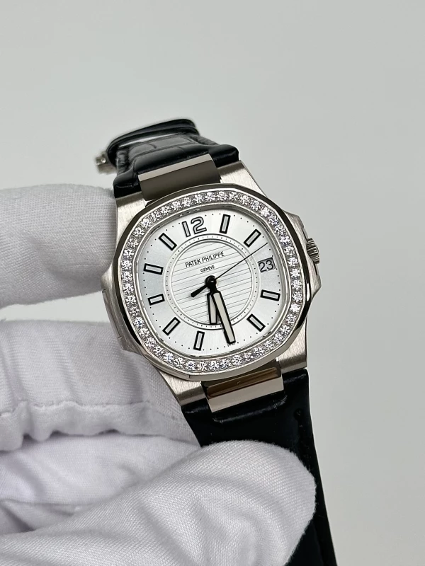 Patek Philippe 7010G 7010G-001 3