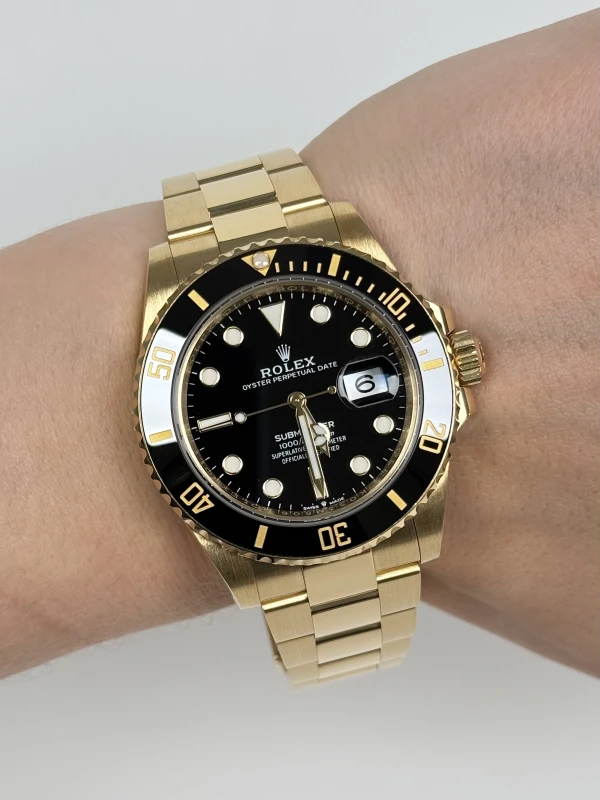Rolex Date 41 mm Yellow Gold 126618ln-0002 8