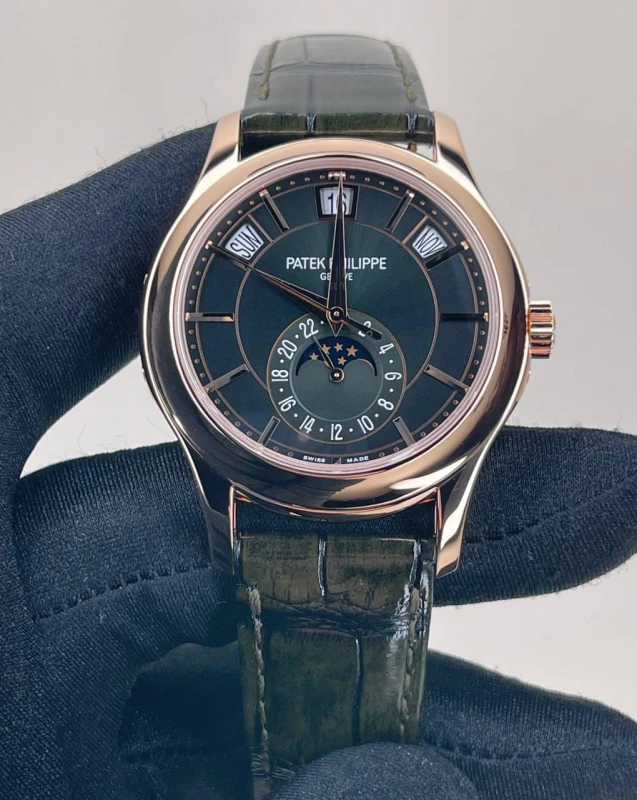 Patek Philippe 5205 5205R-011 5