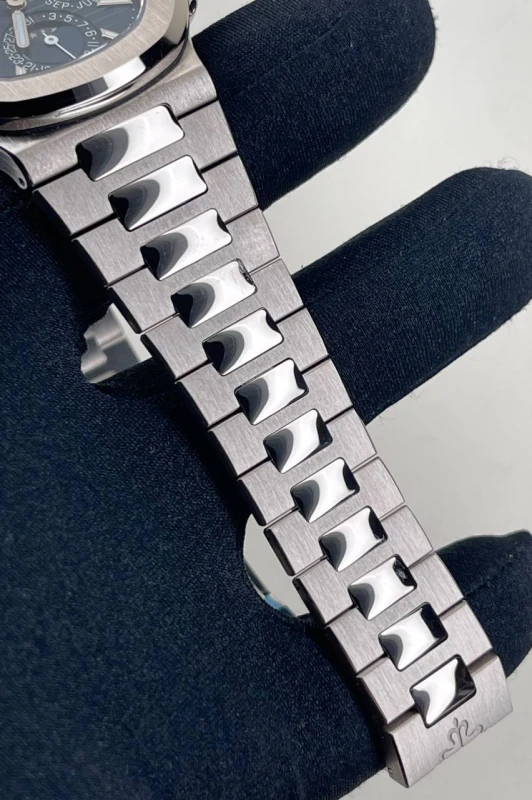 Patek Philippe 5740 5740/1G-001 7