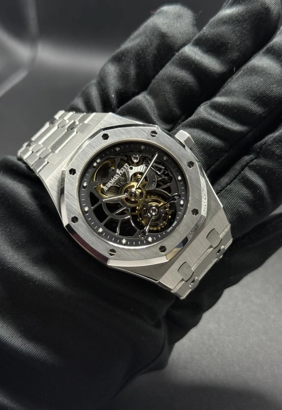 Audemars Piguet Openworked Extra-Thin Royal Oak Tourbillon  26511PT.OO.1220PT.01 7