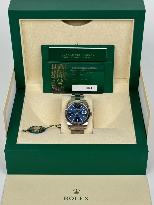 Rolex 41 mm, steel and white gold  126334-0001 5