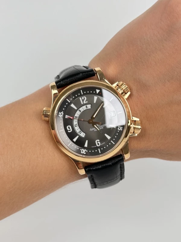 Jaeger LeCoultre Memovox 1702440 9