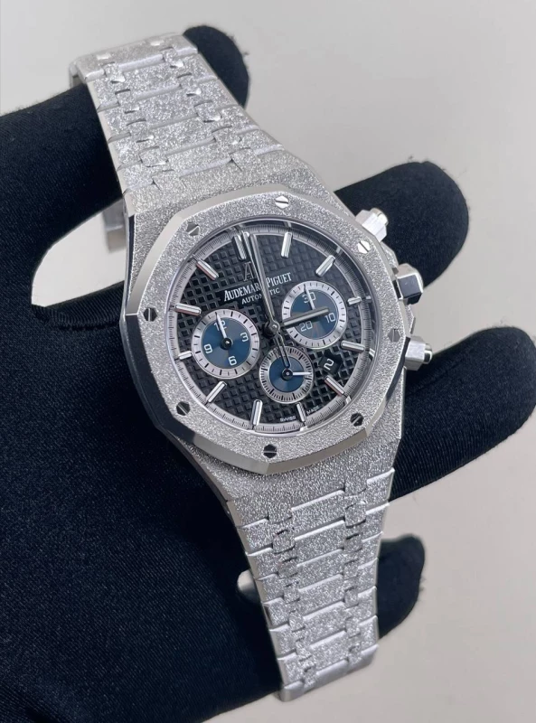 Audemars Piguet SELFWINDING CHRONOGRAPH 26331BC.GG.1224BC.03 3