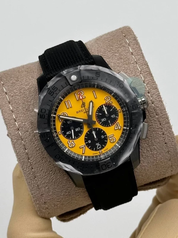 Breitling B01 CHRONOGRAPH 44 NIGHT MISSION SB0147101I1X2 3